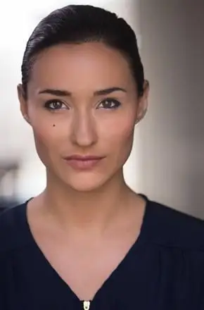 莫尼克坎德拉里亚