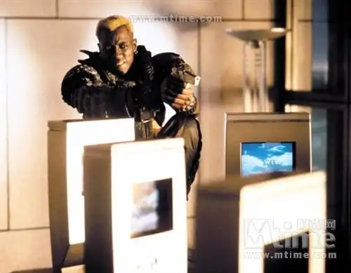 越空狂龙demolition man(1993)剧照 #13