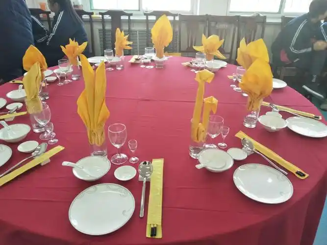 餐饮实训:摆台 - 美篇