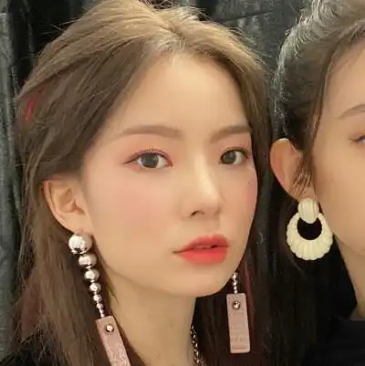 陈卓璇×张艺凡可二改使用康简介