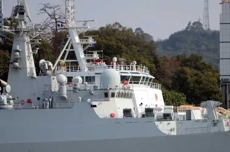 海军现代化功臣看广州舰细节