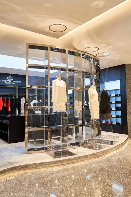 安娜凯瑟莉anna caselli|麓山国际高定店开幕