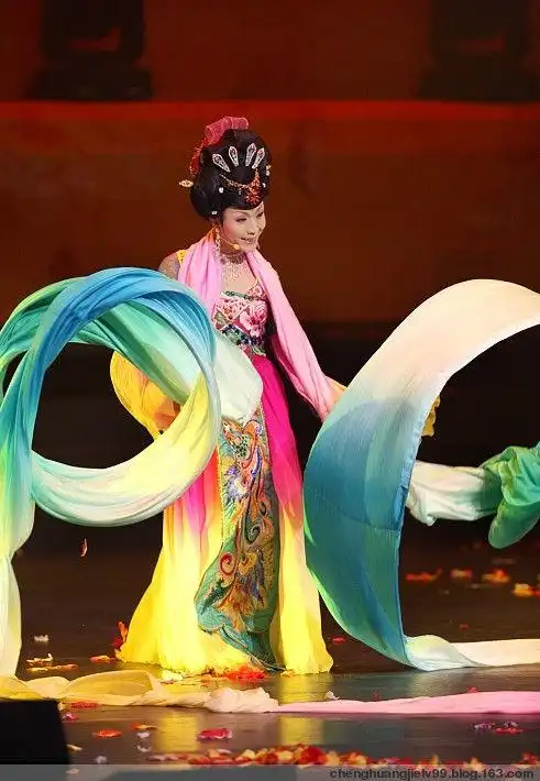 李玉刚的歌曲有没有mp4格式的