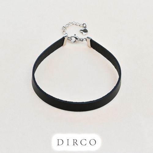 扁皮手镯甜美轻奢可调节爱心手环头层牛皮简约女神饰品设计感搭配