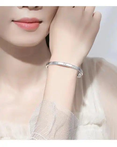 老凤祥款式999纯银手镯女纯银年轻款女生2021新款足银节日礼物送女友