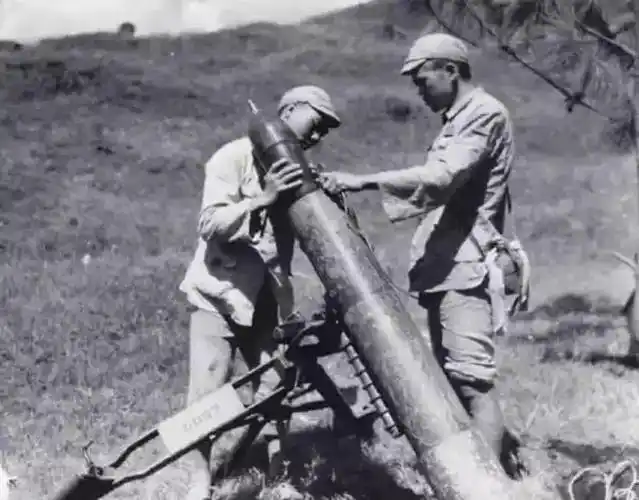 150毫米重迫击炮1941年,第50兵工厂生产了150毫米迫击炮弹2500发,山