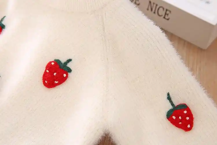 一款非常可爱洋气的女童毛衣    水果图案 纯