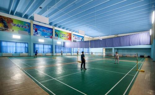 羽毛球馆设计效果图运动健身羽毛球运动场体育馆羽毛球馆羽毛球场