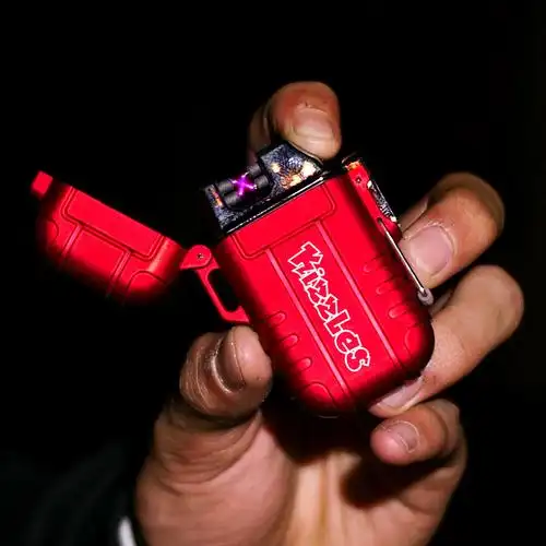 伴手礼物可充电防风防水打火机lighterkizzlesrechargeable