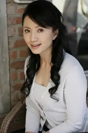 浦江之东热拍陆玲成王学兵背后的女人