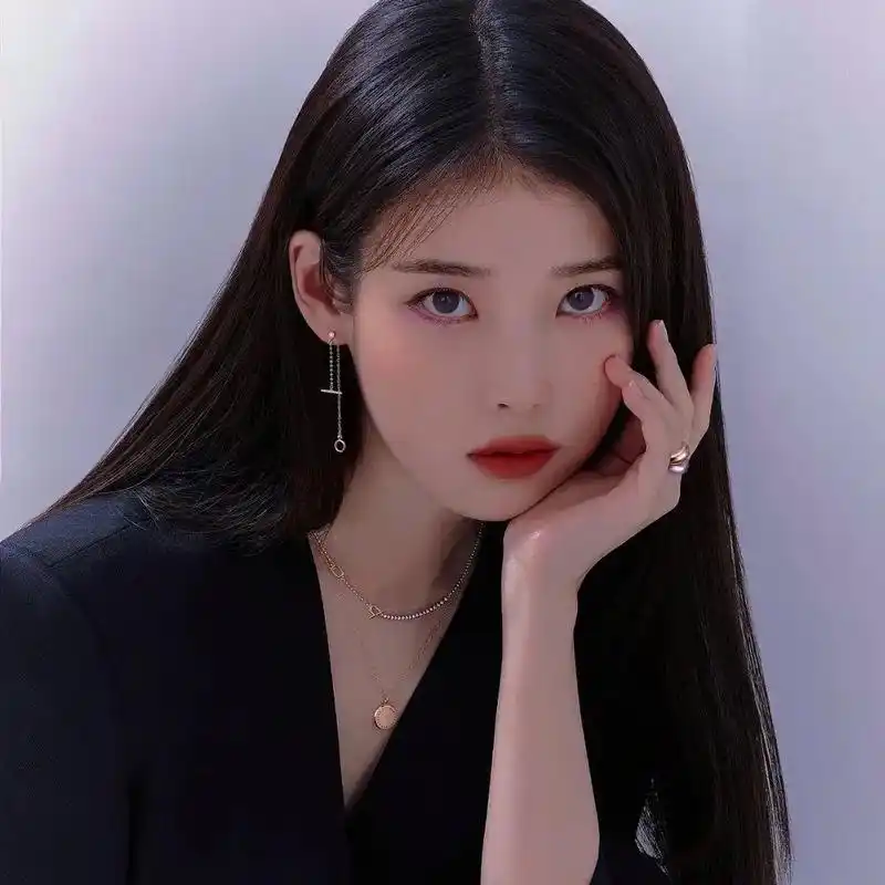 iu李知恩头像ins  - 水蜜桃奶芙iu - 抖音