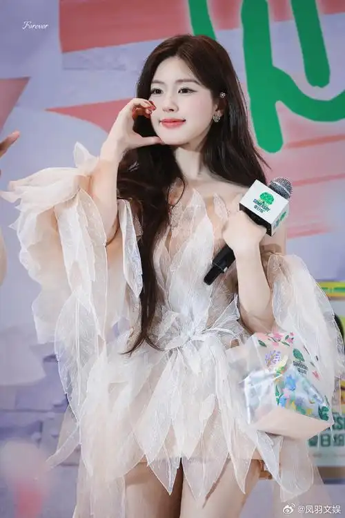 赵露思精灵仙女裙##赵露思水晶高跟鞋