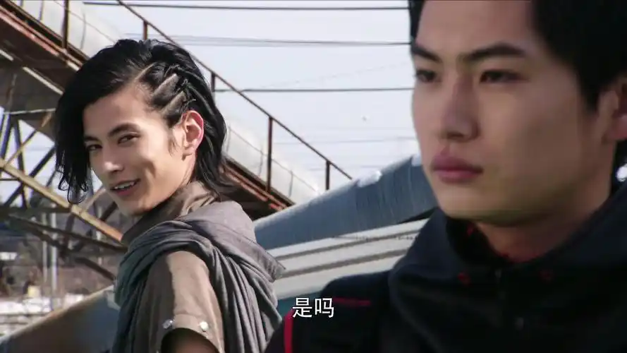 假面骑士时王盖茨的救世主形态是燃命技需要消耗生命来变强