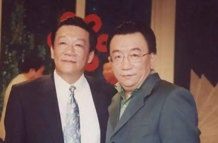 他是侯宝林长子,侯震的父亲,出身相声门却不掺和相声事_侯耀中