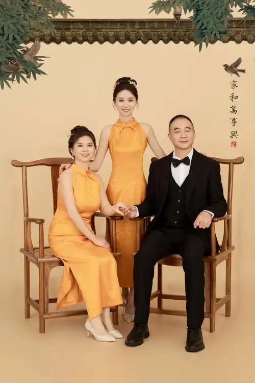 新中式全家福🔥这样拍真的太出片了❗