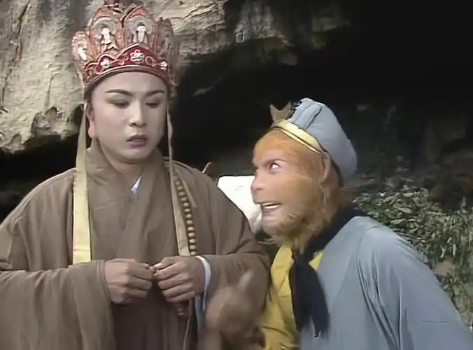 西游记86版:唐僧第一次见沙僧,眼神亮了,老版本看的满满的回忆片段