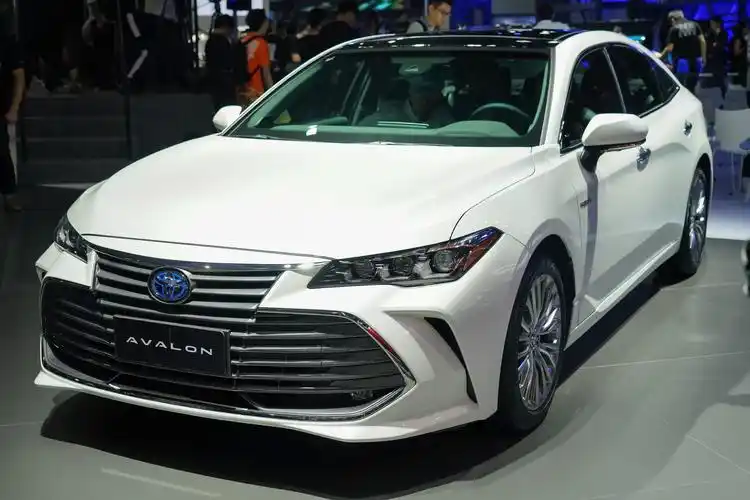 重磅来袭一汽丰田旗舰亚洲龙avalon中国首秀