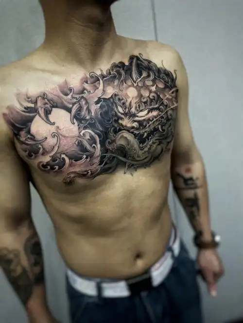 新传统唐狮纹身