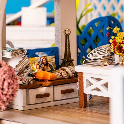 diy小屋蓝白小镇阁楼别墅手工制作房子模型拼装木质积z木生日礼物