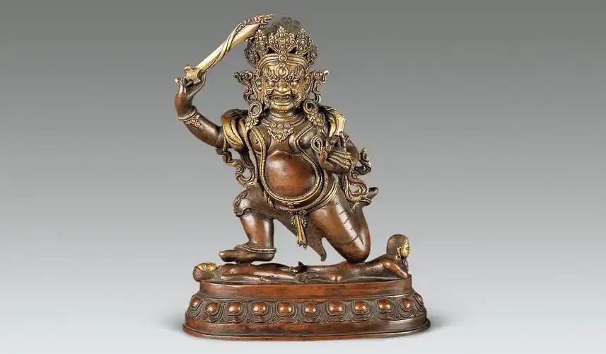 2611清铜鎏金不动明王像