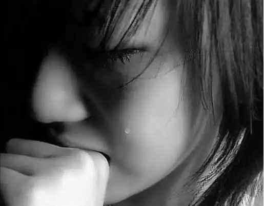 心理测试:你最心疼哪个女生的流泪?测试你失恋伤心是否严重