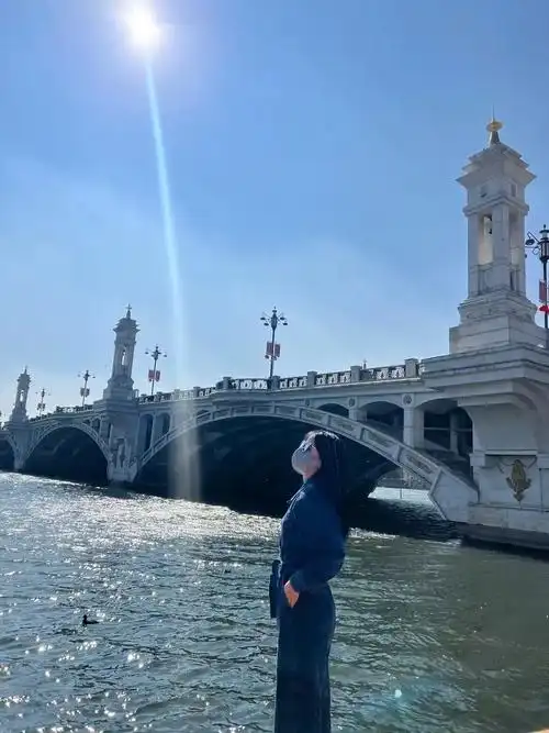 世界宽广  别走进悲伤的角落#大理洱海 #旅途回忆 - 抖音