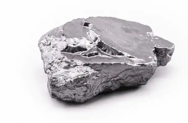 铑金是一种贵重的贵金属,由于其稀有性和在汽车排放控制系统中的重要