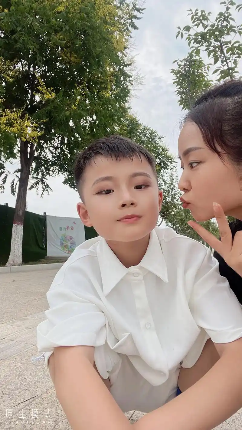 每一张照片都是满满的回忆 - 马婷 - 抖音