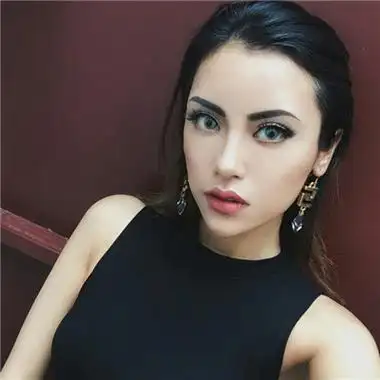 女生超拽霸气黑白头像大全