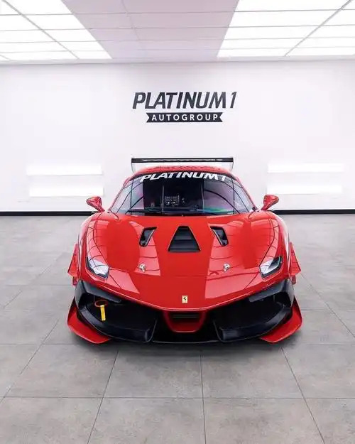 法拉利488 challange evo,赛道机器的再度进化