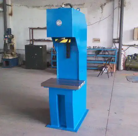 立式液压机,液压机制造公司