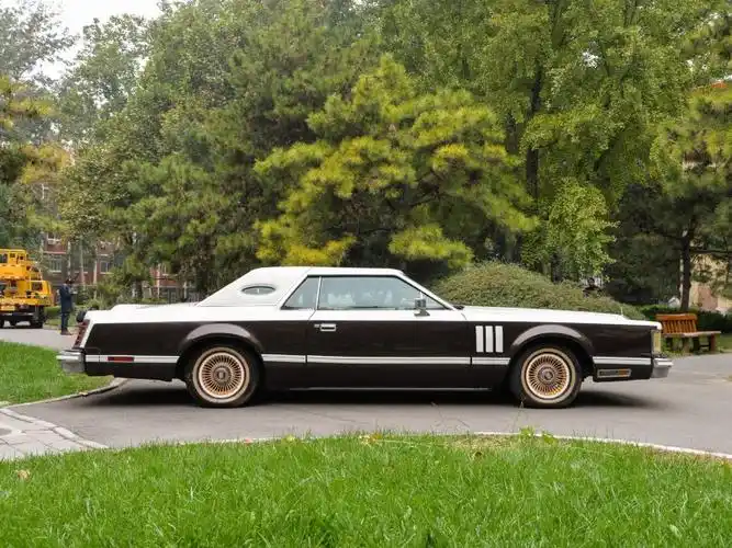 林肯 林肯大陆 1977款 mark v