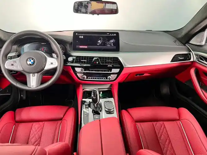 宝马5系内饰升级分享