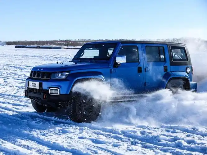 北京越野 北京bj40 2021款 2.0d 自动四驱刀锋英雄版侠客型