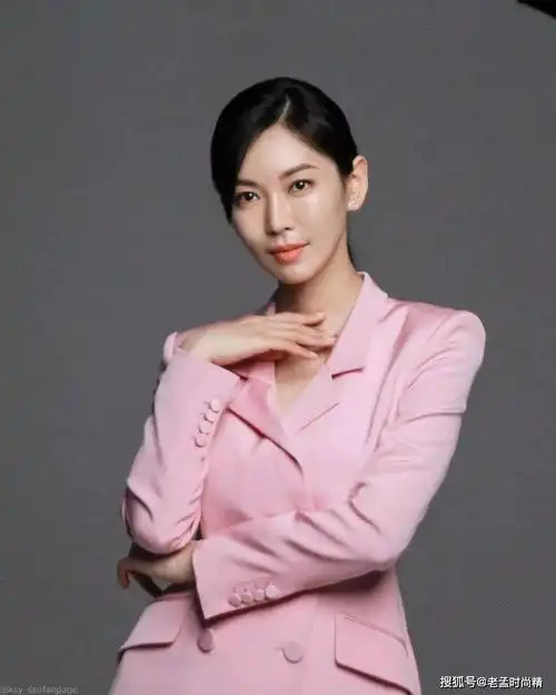 明星美图金素妍