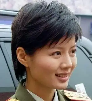 火凤凰谭晓琳扮演者程愫个人资料和剧照(4)