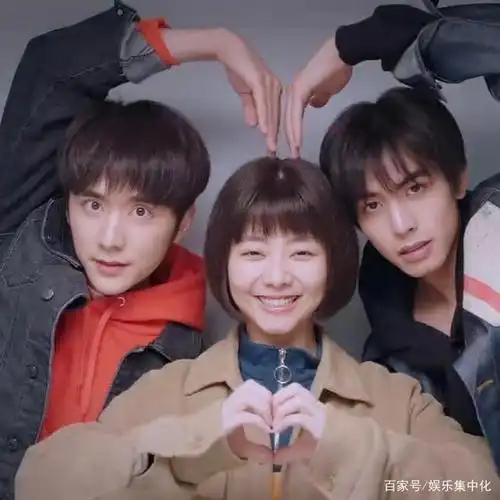 谭松韵打电话给宋威龙谈工作,结果被对方挂断,原因超好笑