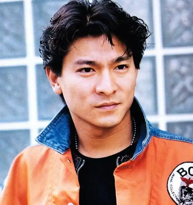 "富家千金"朱丽倩:携亿万身家嫁刘德华,46岁产子,如今怎样了