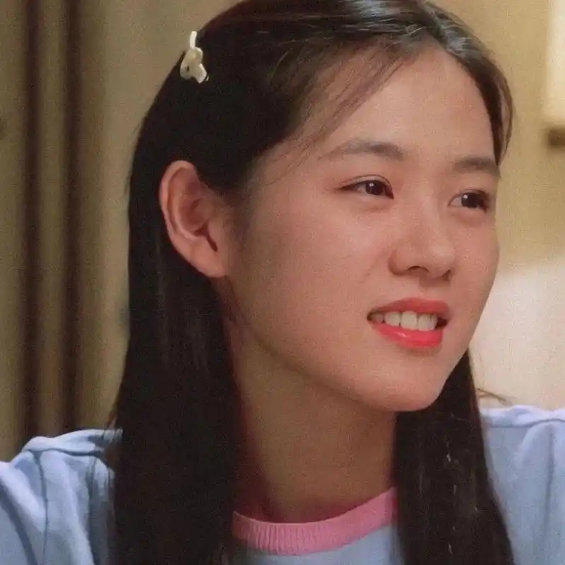 头像|孙艺珍 图源ins.侵删