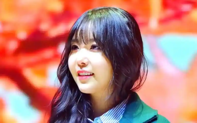 【4k】【raina吴艺琳】大妈于saf上演唱新歌"dont know",高音直接飙