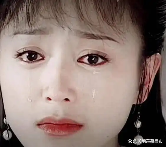 "眼睛含泪,眼泪一粒一粒掉下来"的"琼瑶式哭戏"到底有多美?