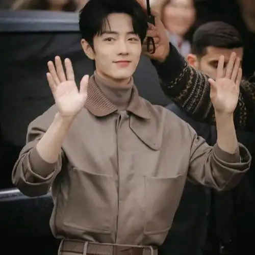 肖战世界巨星!凭借《米兰时装周》登上"世趋"第一,霸气闯世界