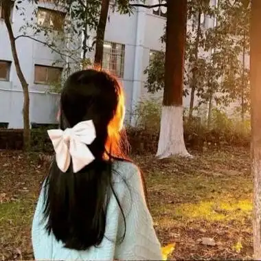 侧脸头像女生日落逆光高清唯美治愈系的日落女生头像侧脸图片