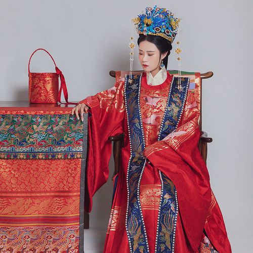 汉客丝路明制婚服定制祥云瑞鹤道袍圆领袍直身袍 大衫霞帔 红盖头
