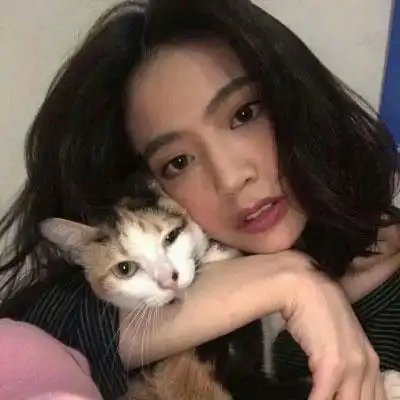 特别与众不同的气质头像 - 微信头像 - 潮人个性网