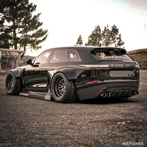 原创揽胜星脉不务正业改宽体低趴,suv也能玩出瓦罐的感觉