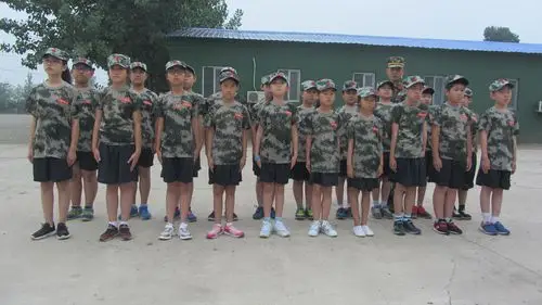 关于小学生暑假夏令营的八个常见问题解答