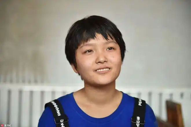 感谢贫穷女孩王心仪到校报到开启全新北大生活