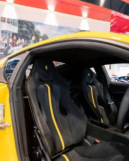 法拉利f12 tdf帅气迷人,我的最爱!