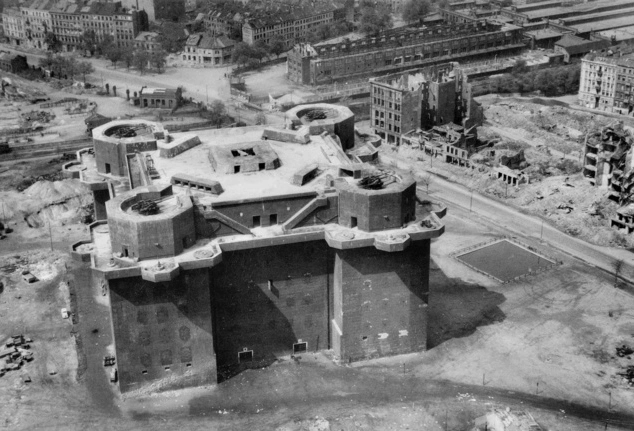 二战德国防空塔:从未被攻陷的堡垒,因太难爆破而留存至今_战争